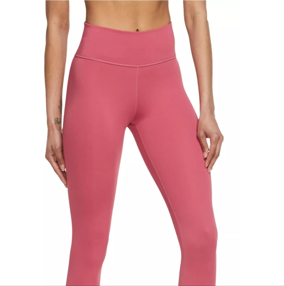 Nike Dri-Fit One Luxe Mid-Rise Leggings